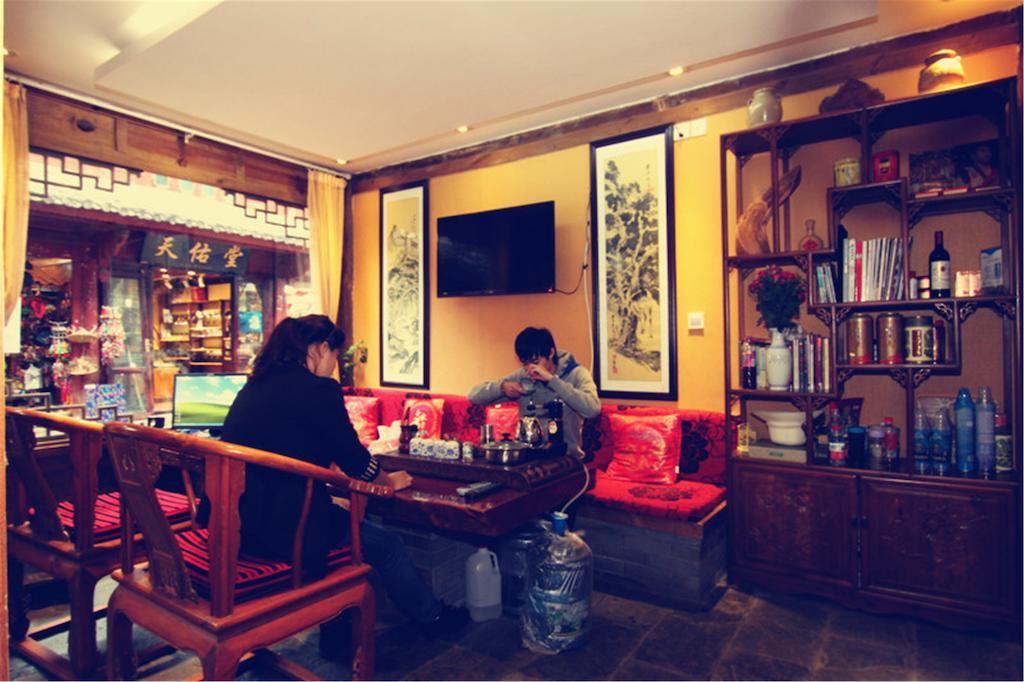 He Mu Ju Inn Zhongyi Branch Lijiang  Luaran gambar
