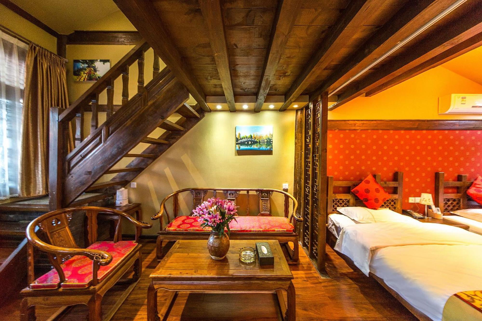 He Mu Ju Inn Zhongyi Branch Lijiang  Luaran gambar