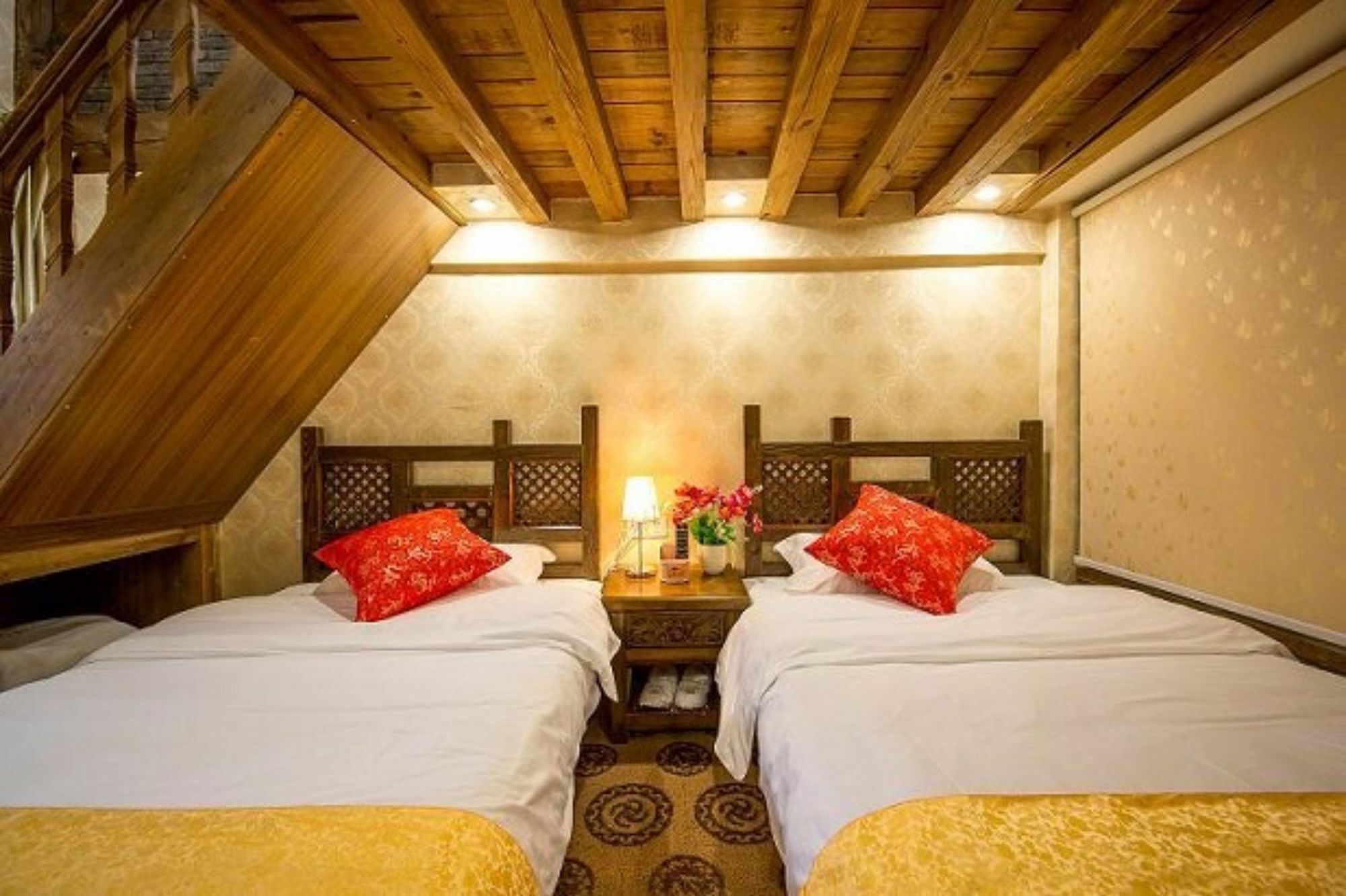 He Mu Ju Inn Zhongyi Branch Lijiang  Luaran gambar