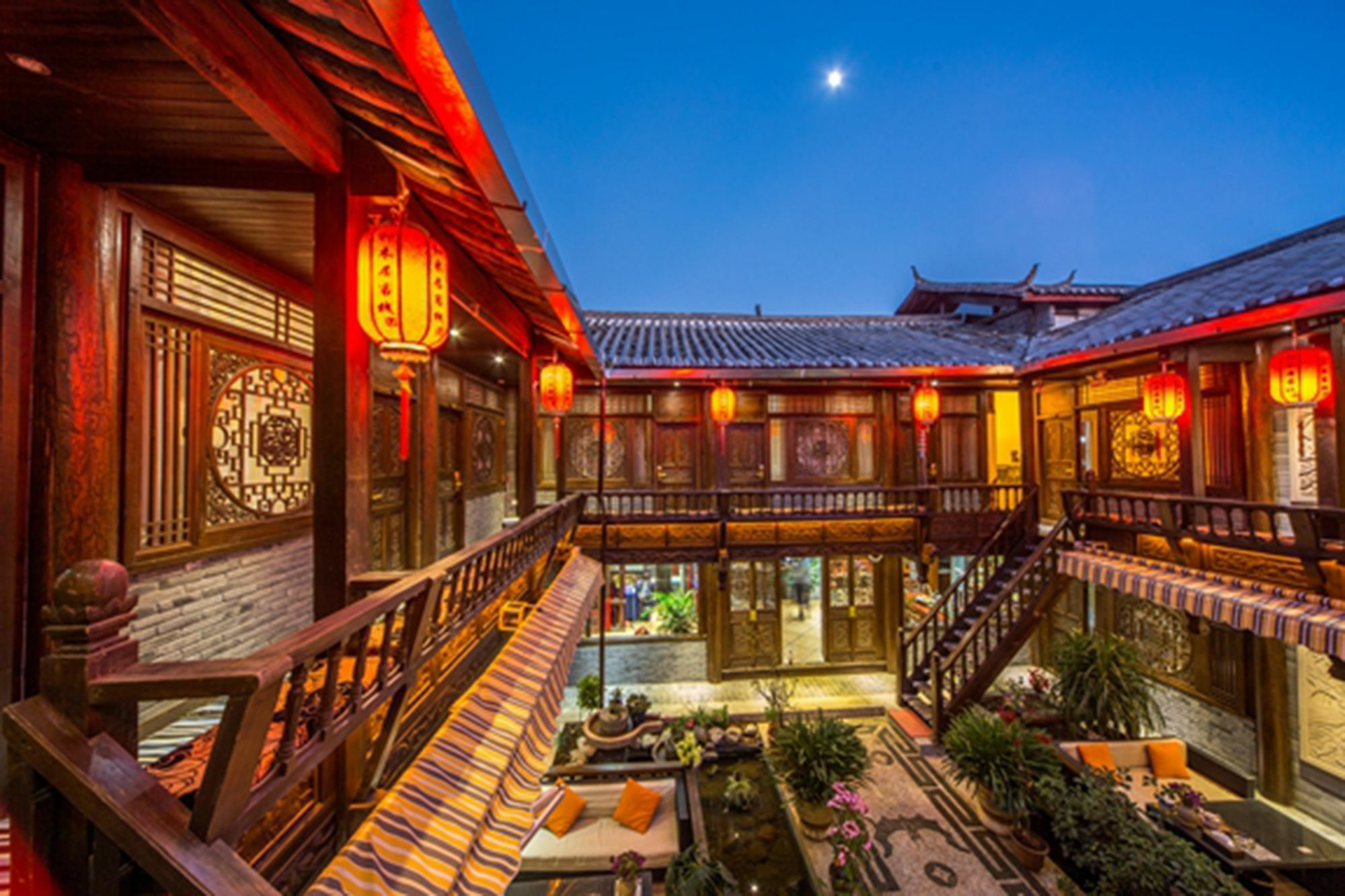 He Mu Ju Inn Zhongyi Branch Lijiang  Luaran gambar